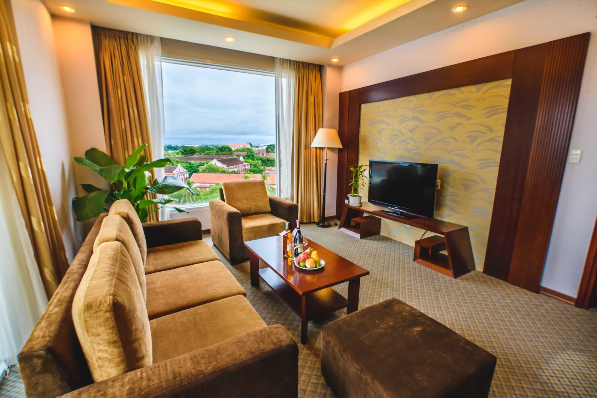 Mondial Hotel Хуе Екстериор снимка