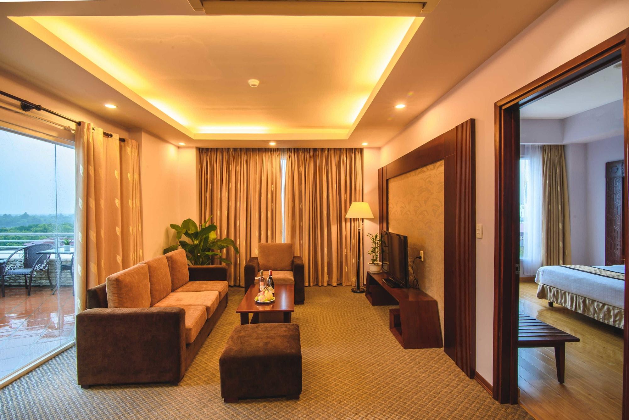 Mondial Hotel Хуе Екстериор снимка