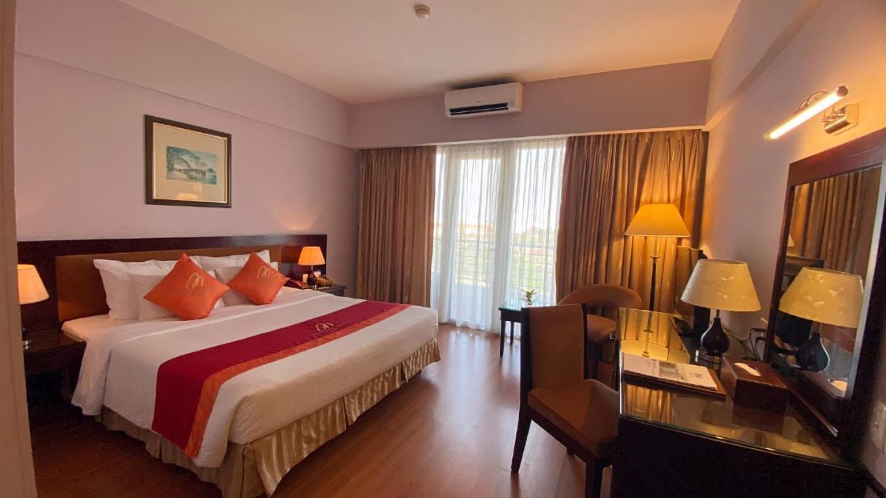 Mondial Hotel Хуе Екстериор снимка